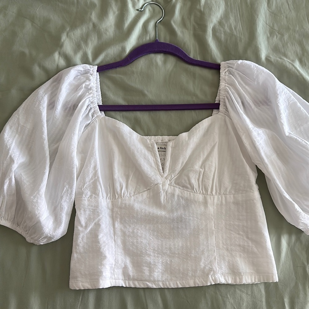 NWT Abercrombie Cropped Top